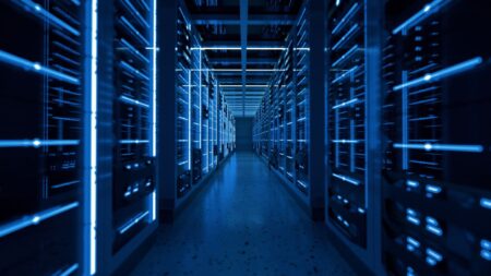 Data Center ‘Bust’ Is Giant Hallucination: Oracle, Google Cloud Accelerate while AWS, Microsoft Roll On