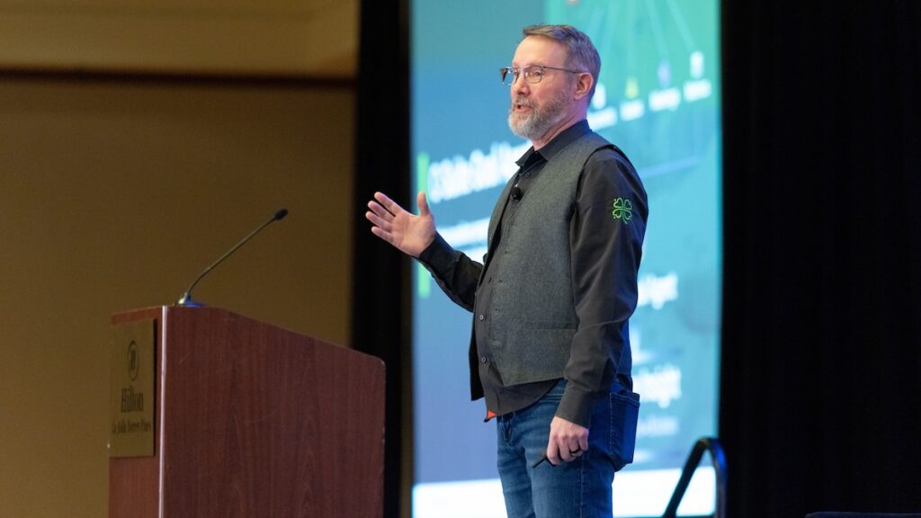 AI Innovation Burst: A Tale of Two C-Suite Goal Agents